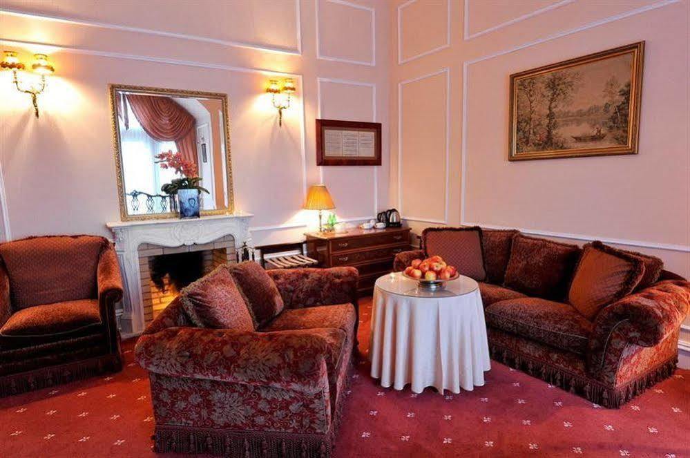 Hotel Bursztynowy Palac Koszalin Quarto foto