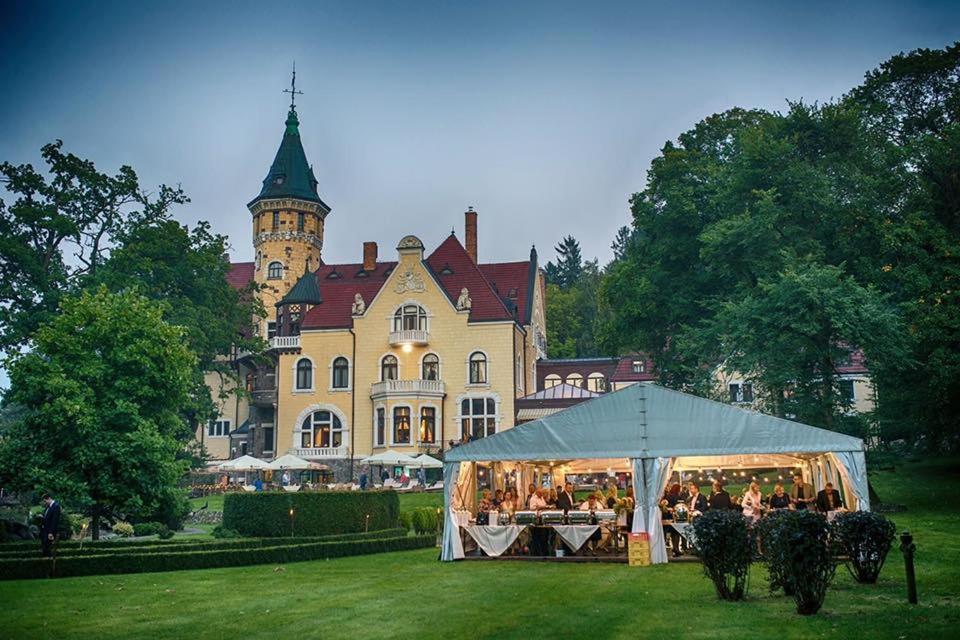 Hotel Bursztynowy Palac Koszalin Exterior foto