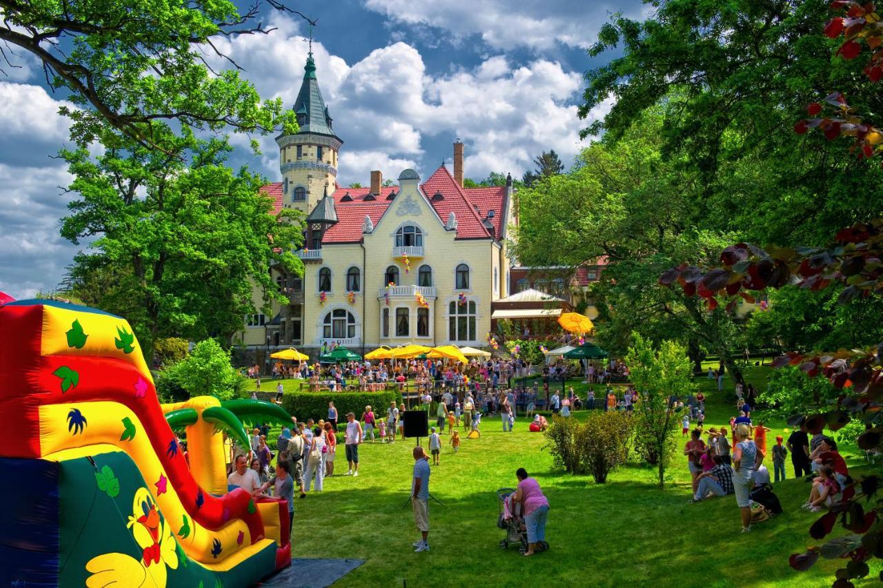 Hotel Bursztynowy Palac Koszalin Exterior foto