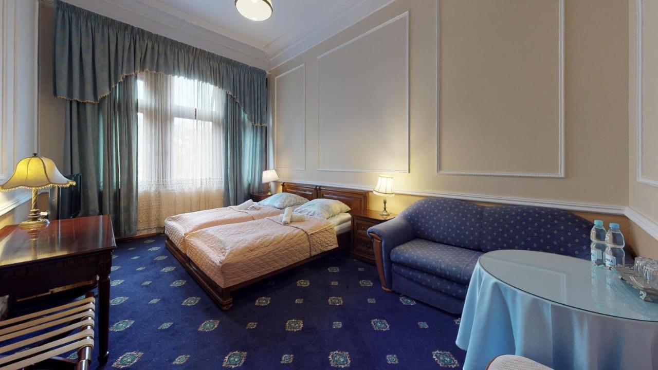 Hotel Bursztynowy Palac Koszalin Exterior foto